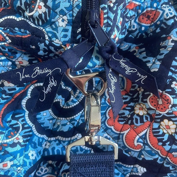 Vera Bradley Overnighter/Travel Bag - Picture 5 of 6